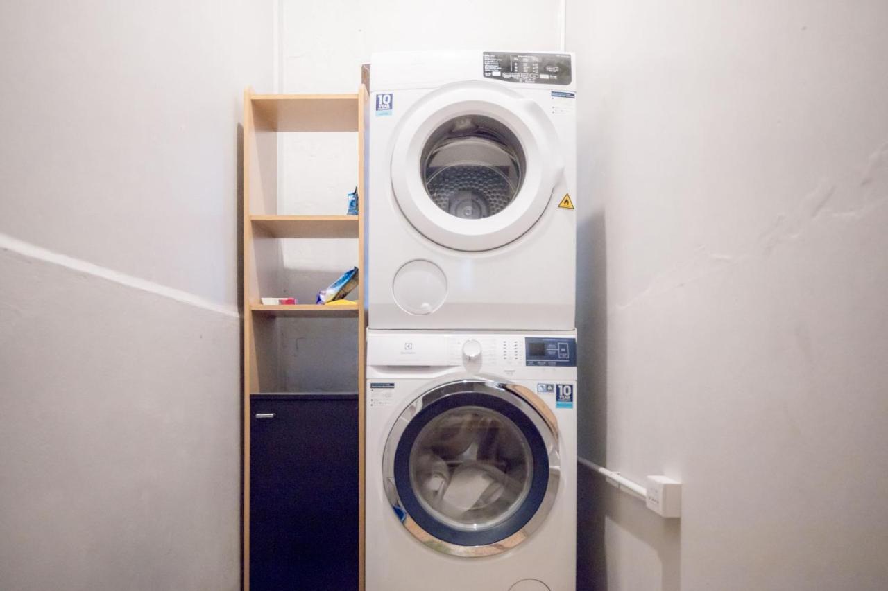 Hostel Lemon Siam Petchaburi Road Bangkok Luaran gambar