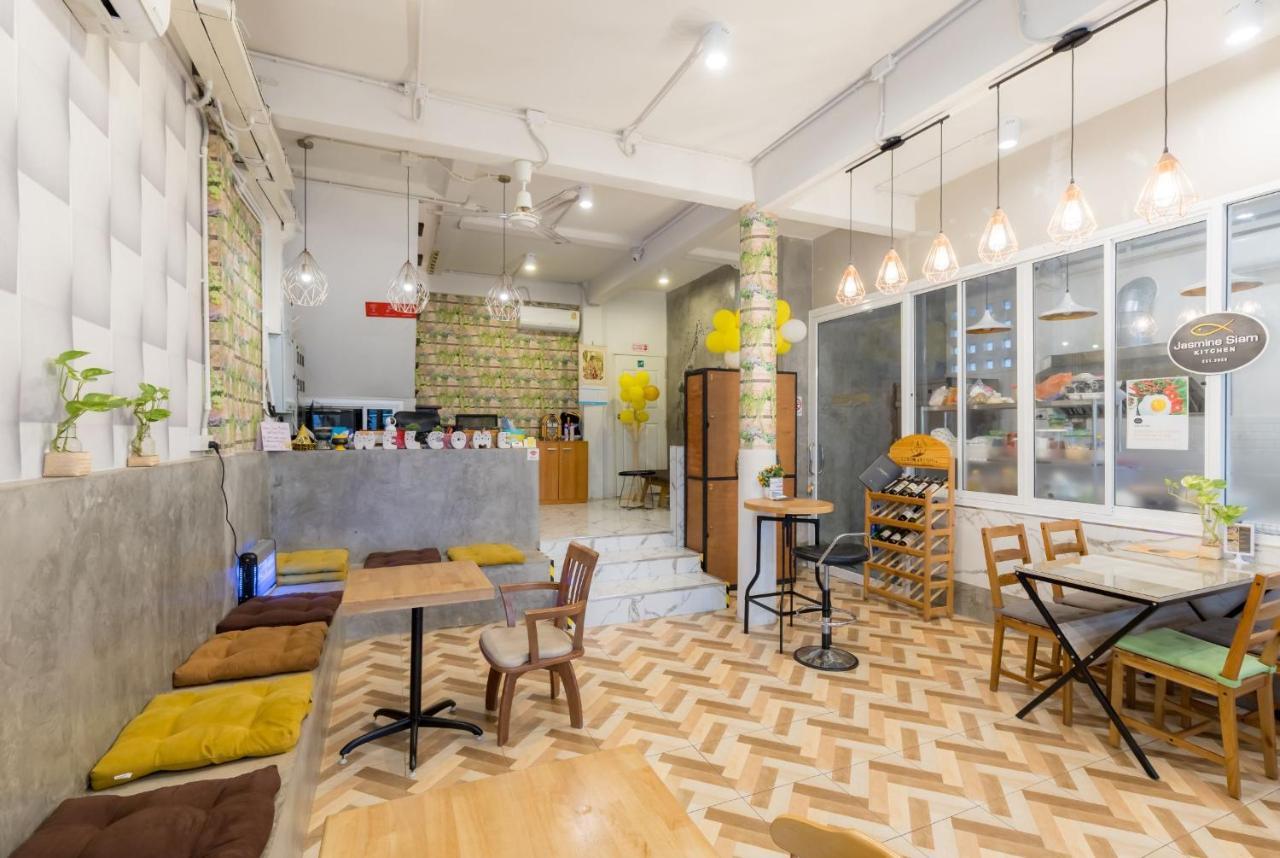 Hostel Lemon Siam Petchaburi Road Bangkok Luaran gambar