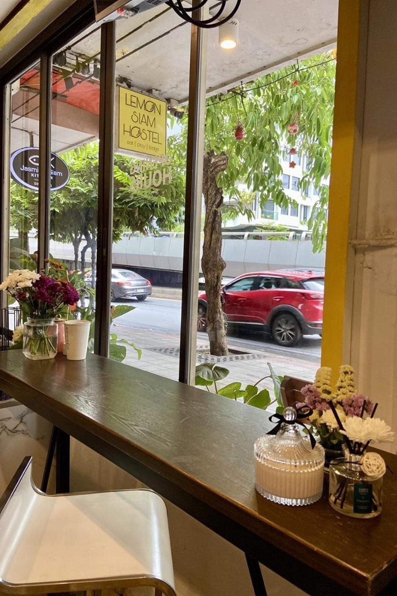 Hostel Lemon Siam Petchaburi Road Bangkok Luaran gambar