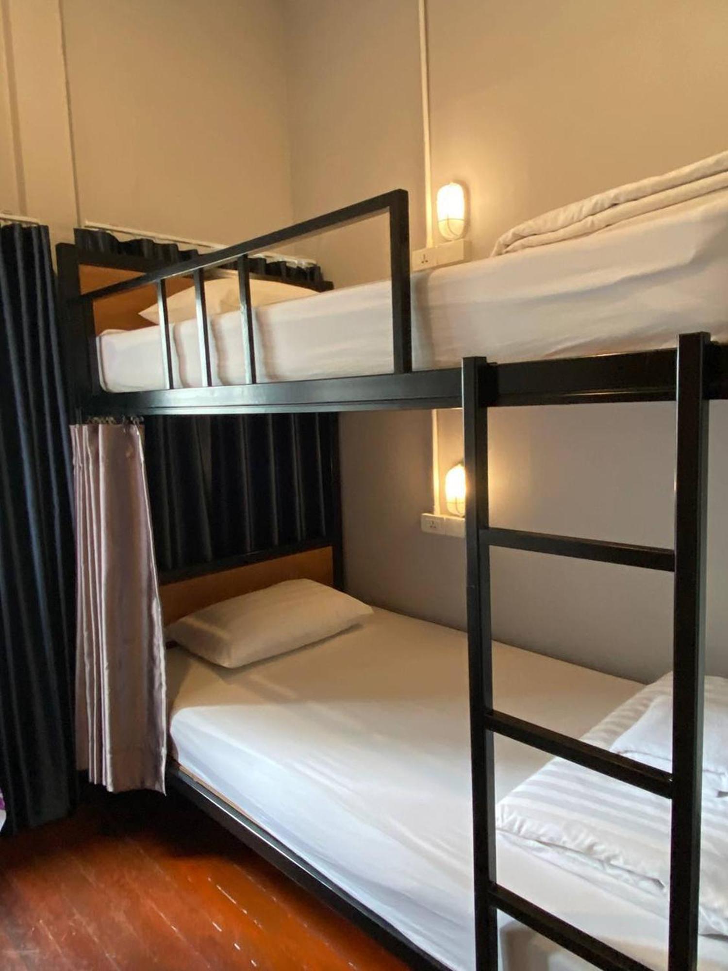 Hostel Lemon Siam Petchaburi Road Bangkok Luaran gambar
