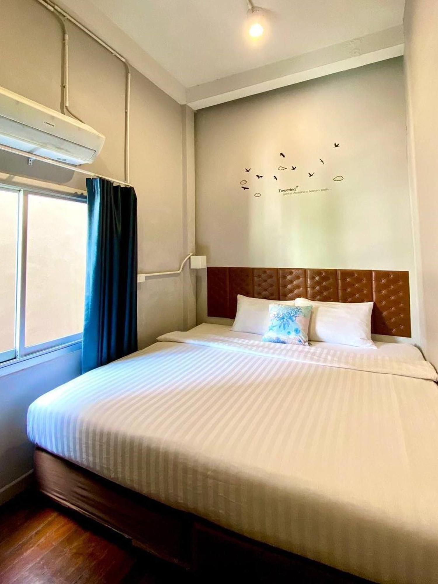 Hostel Lemon Siam Petchaburi Road Bangkok Luaran gambar
